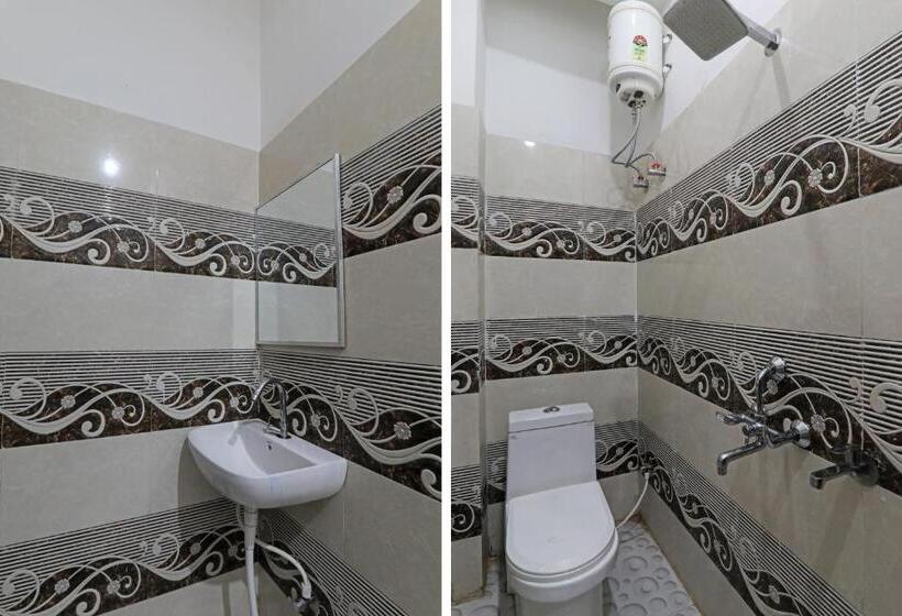 Трехместный Номер Классика, Golden Inn