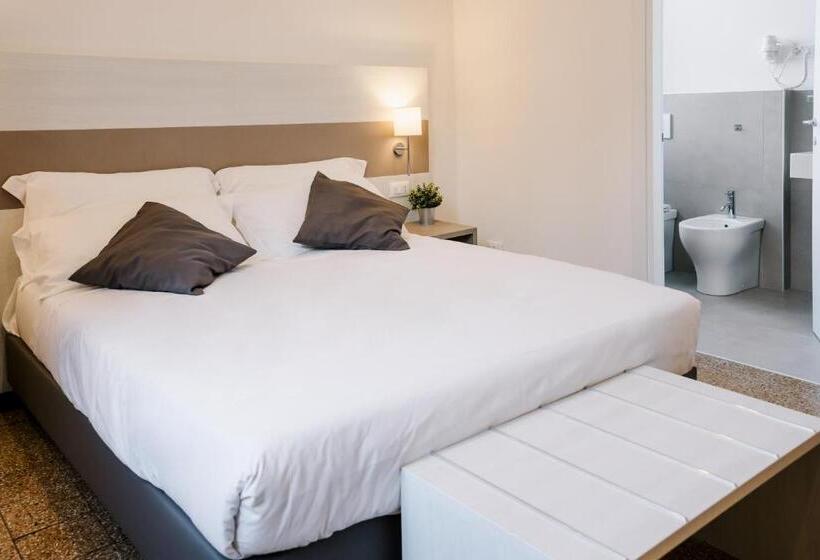 اتاق سوپریور با چشم‌انداز شهر, Lamì Room & Apartment