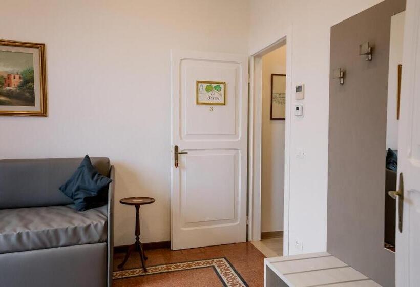 سوییت خانوادگی, Lamì Room & Apartment