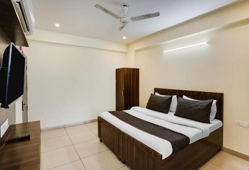 Quarto Triplo Clássico, Collection O Mid Town