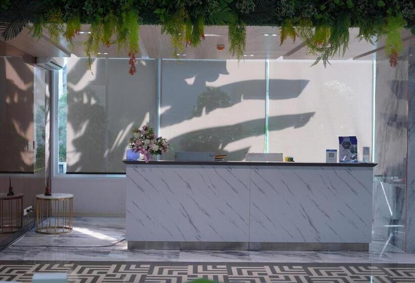 اتاق لوکس با تخت بزرگ, D Eco Wellness Luxury