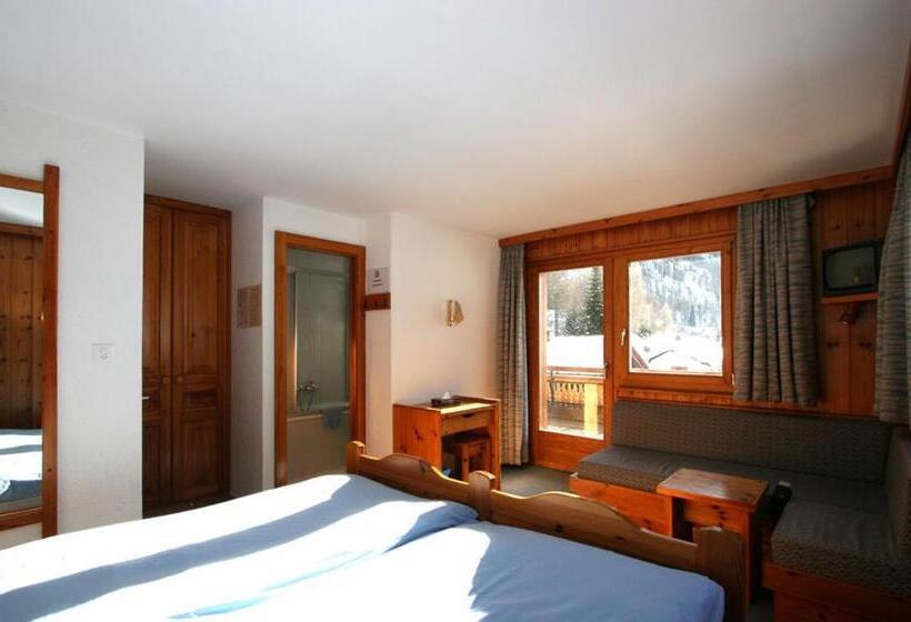 Номер Стандарт Вид на Горы, Hôtel Garni Les Bouquetins