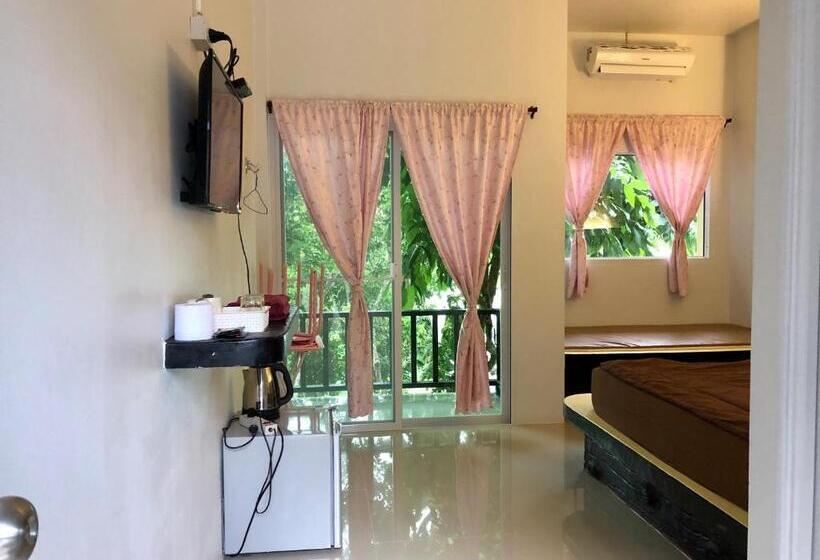 Номер Deluxe, Chillchillsangkhlaburi โรงแรมชิลชิลสังขละบุรี