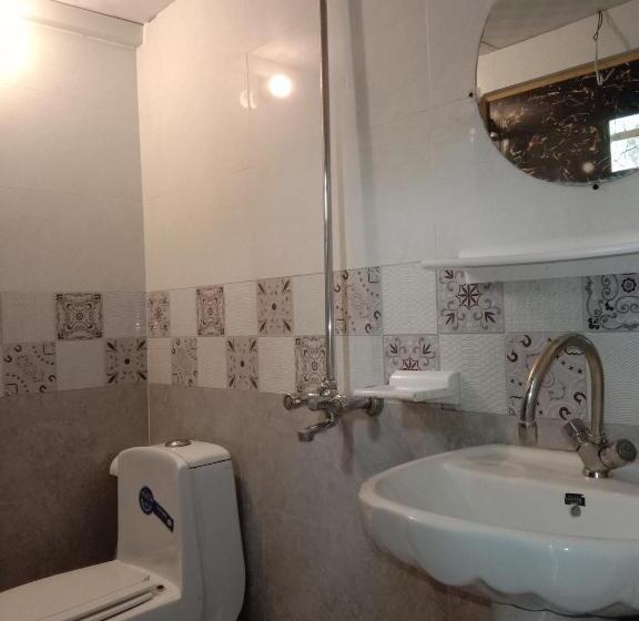 اتاق استاندارد, J A Guest House
