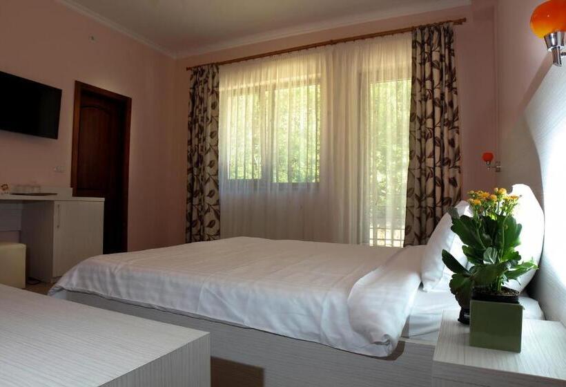 Номер Стандарт, Vila Etikette
