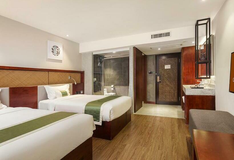 Номер Superior, G Mekong Hotel Phnom Penh