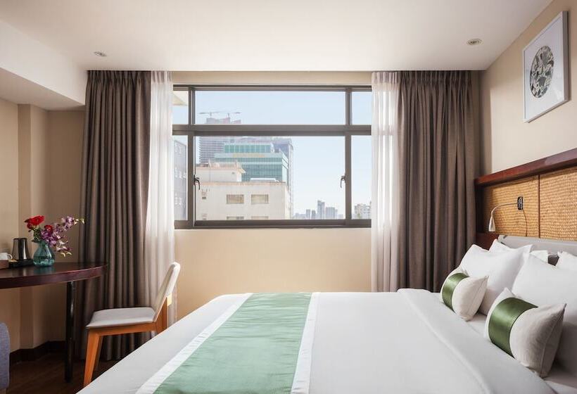 Номер Superior, G Mekong Hotel Phnom Penh
