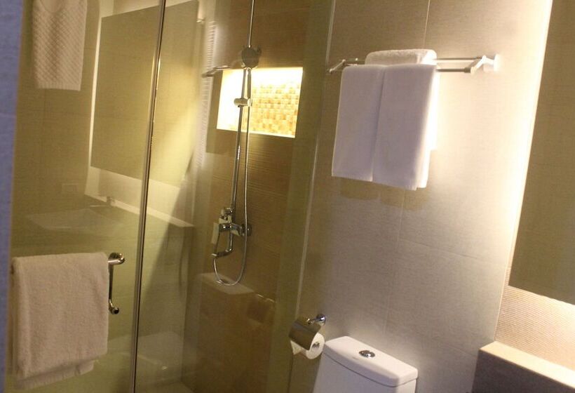 Номер Deluxe, Kew Hotel Tagbilaran