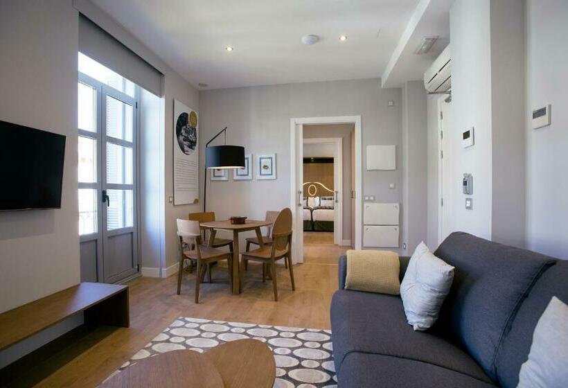 شقة غرفة نوم واحدة مطلة على المدينة, Legazpi Doce Rooms & Suites