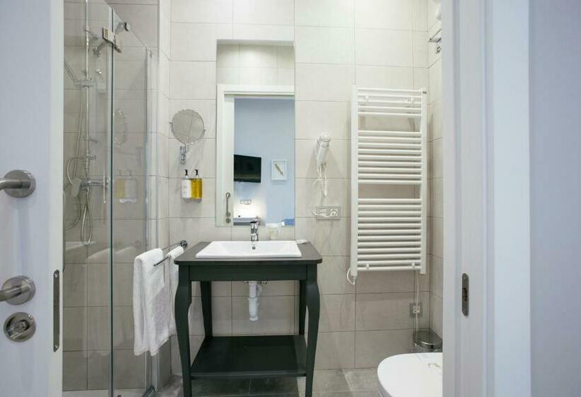 شقة غرفة نوم واحدة مطلة على المدينة, Legazpi Doce Rooms & Suites