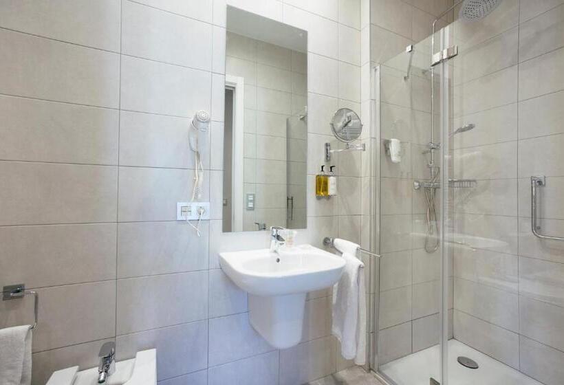 شقة 3 غرف, Legazpi Doce Rooms & Suites