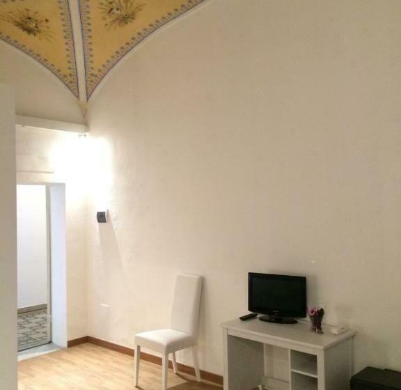اتاق استاندارد, Relais La Corte Dei Cavalieri