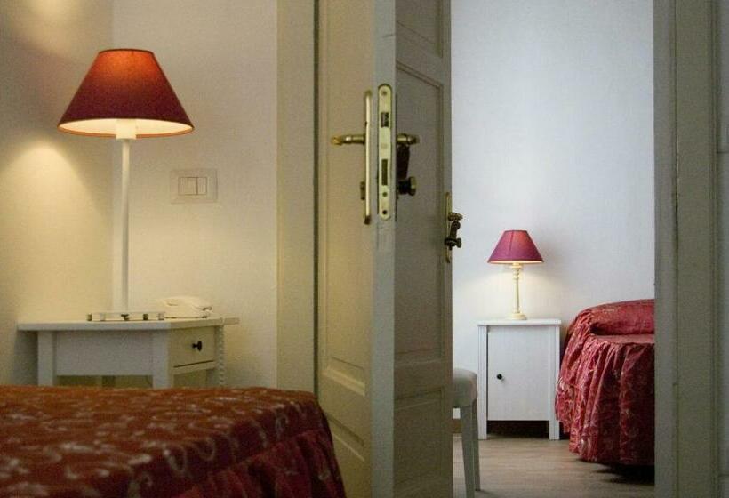اتاق استاندارد, Relais La Corte Dei Cavalieri