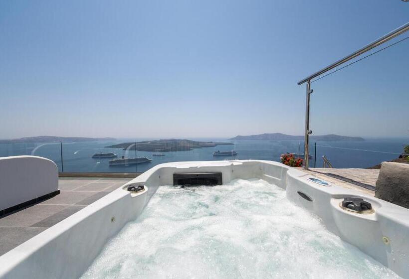 سوئیت دولوکس با چشم‌انداز, Kratiras View Luxury Suites