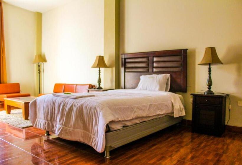 مجموعه ویستا شهر, Los Andes Suite Cajamarca