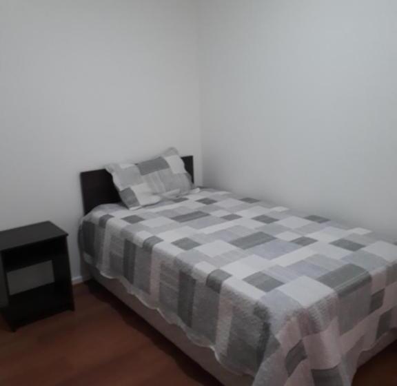 اتاق استاندارد یک نفره, Hostal Alessandri