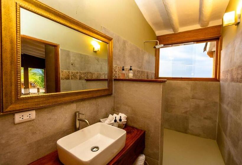 بانگلوی استاندارد, Adobe Villas