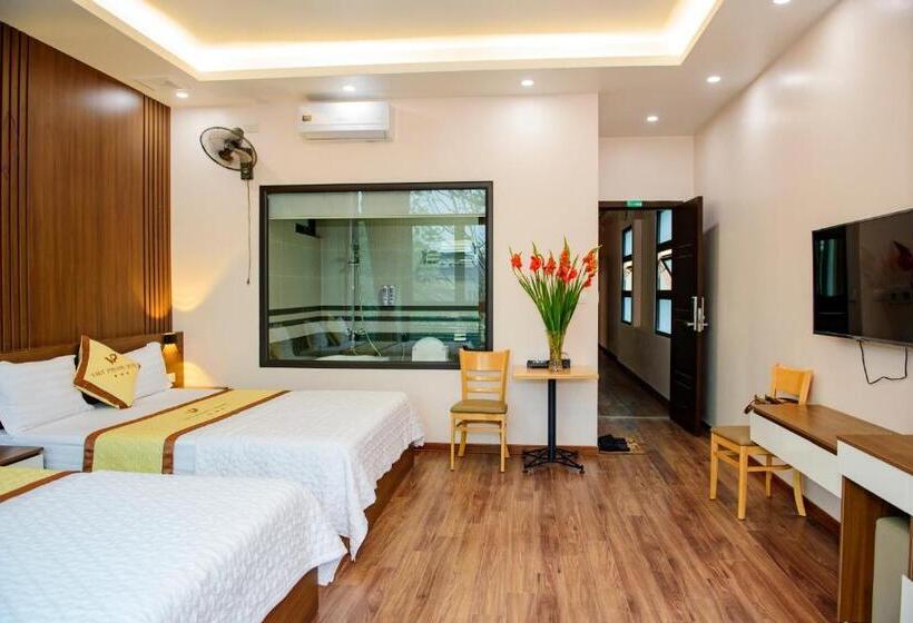 اتاق پریمیوم چهارنفره, Viet Phuong Hotel Ninh Binh