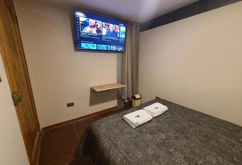 اتاق استاندارد با سرویس بهداشتی مشترک, Hospedaje Casa Huayra