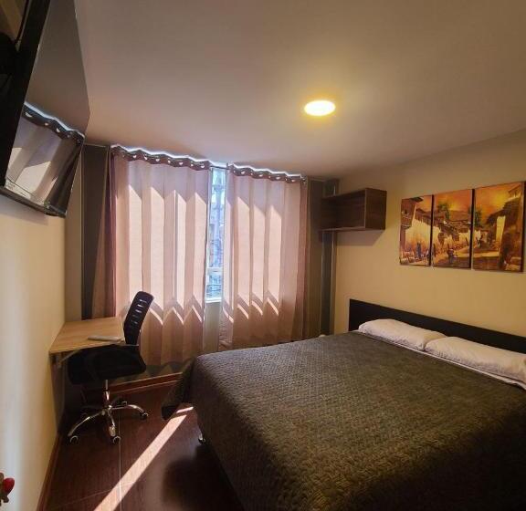 اتاق استاندارد با سرویس بهداشتی مشترک, Hospedaje Casa Huayra