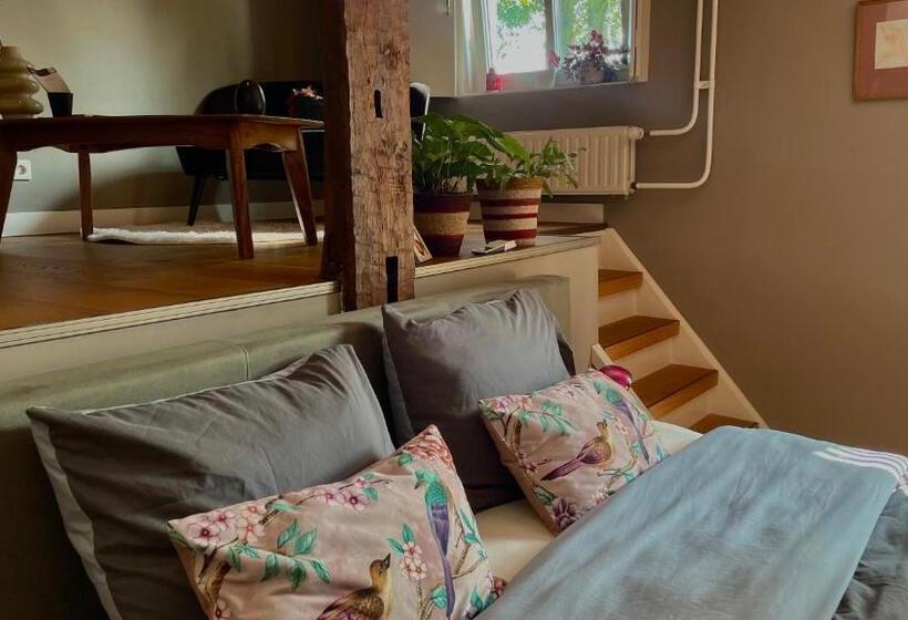 Standard room with outdoor bath, Hoeve Bij Vosselen