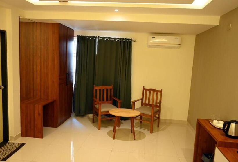 اتاق لوکس, Dwaraka Residency