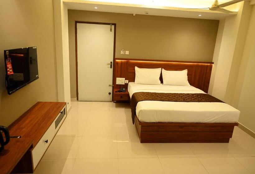 اتاق استاندارد با تخت بزرگ, Dwaraka Residency