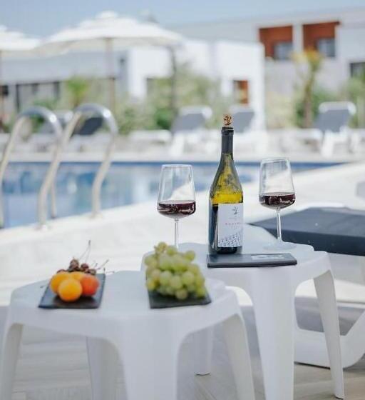 آپارتمان 1 خوابه, Imperial Family Resort