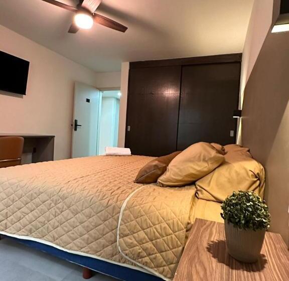 Quarto Deluxe, Urban Circunvalación