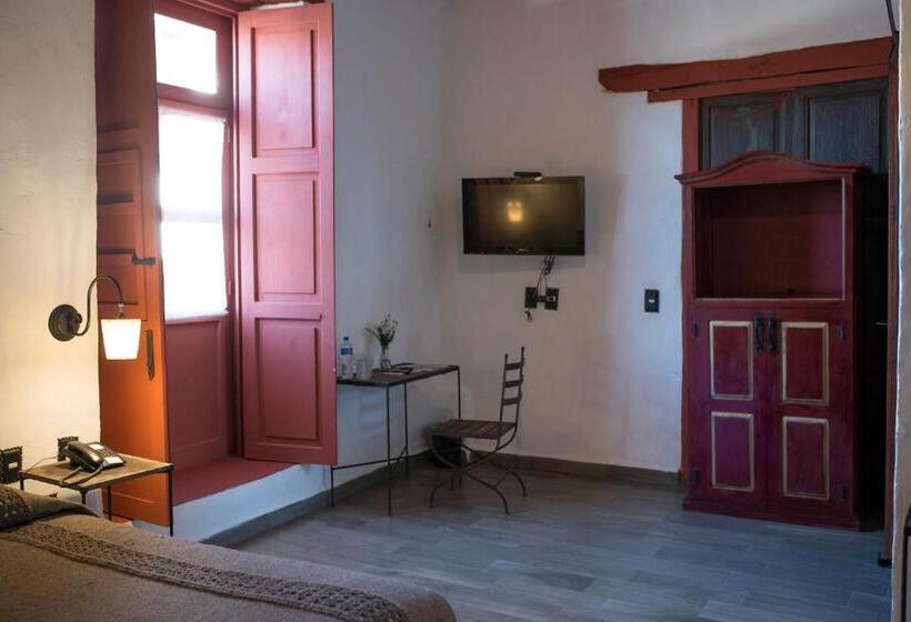ベーシックトリプルルーム, Boutique Posada La Basilica