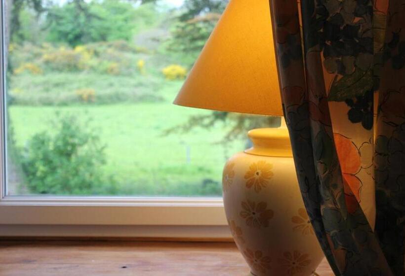 Номер Стандарт, Chambres D’hôte Manoir De Kerliviry