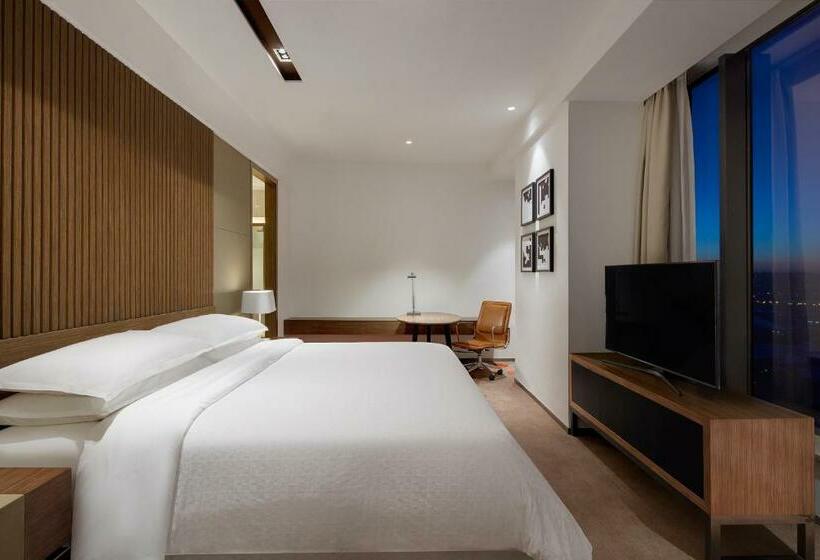 Люкс Повышенной Комфортности, Four Points By Sheraton Changchun, Hitech Zone