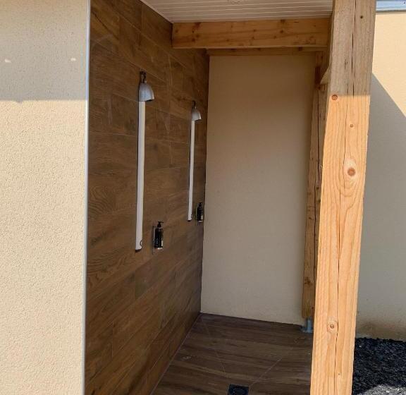 Номер Стандарт с Гидромассажем, L Hostellerie D Acquigny