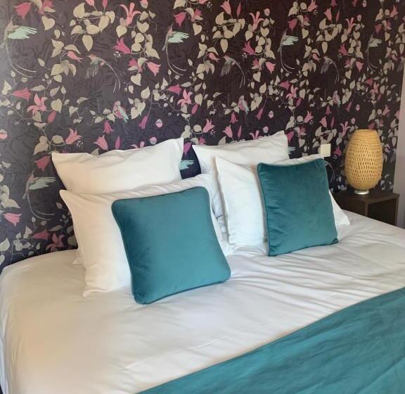 Номер Стандарт, L Hostellerie D Acquigny