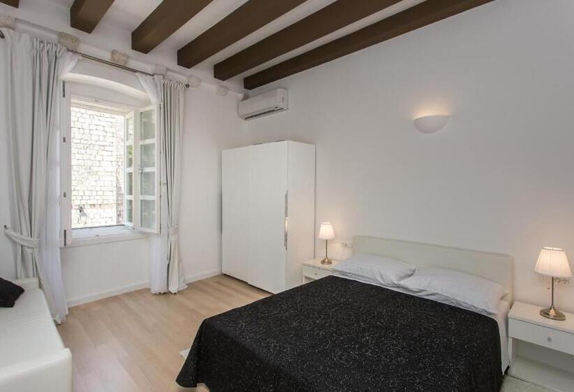 Номер Deluxe, Klarisa Palace Rooms