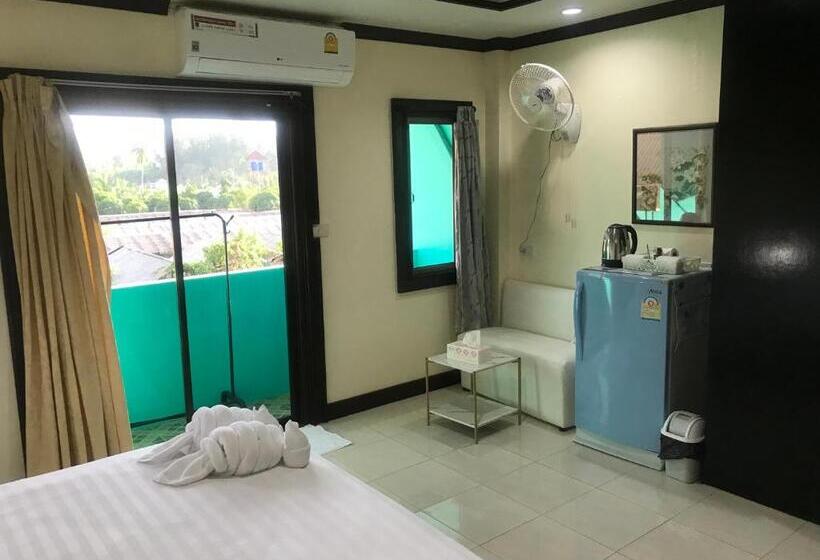 اتاق استاندارد با بالکن, Parisia House