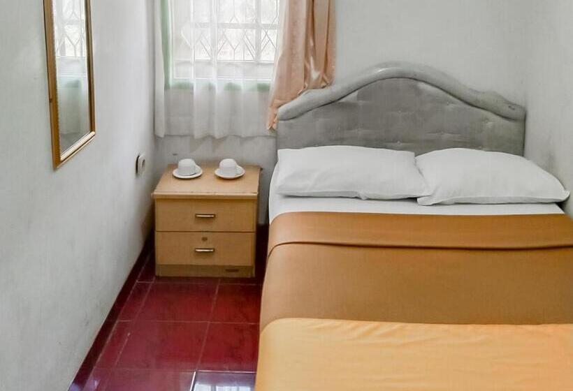 Номер Стандарт, Villa Anyelir Yustik Mitra Reddoorz
