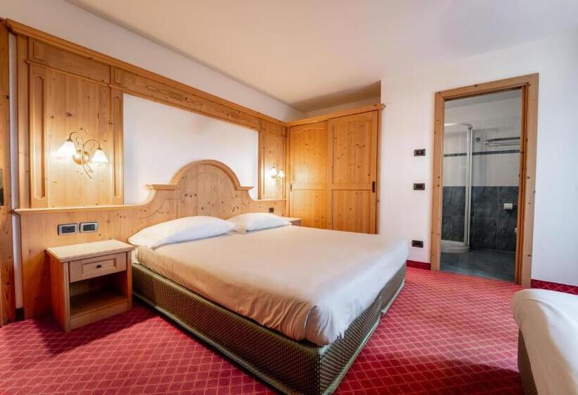 اتاق استاندارد سه تخته با بالکن, Chalet Campiglio Imperiale