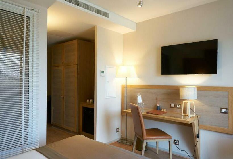 Номер Стандарт, Vatel Bordeaux