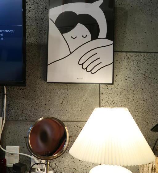 패밀리 스위트, Andong Poonggyung Hostel N Library