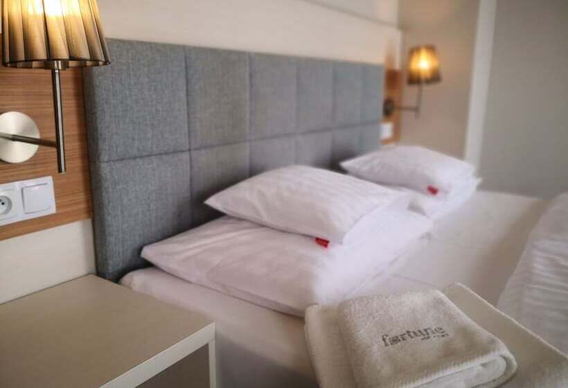 اتاق استاندارد با تراس, Fortune Old Town Boutique