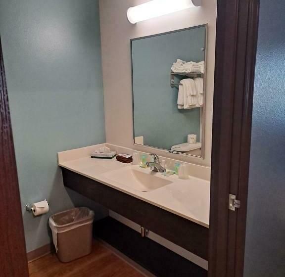 Номер Стандарт 2 Двуспальные Кровати, Woodspring Suites Fargo North Near Ndsu