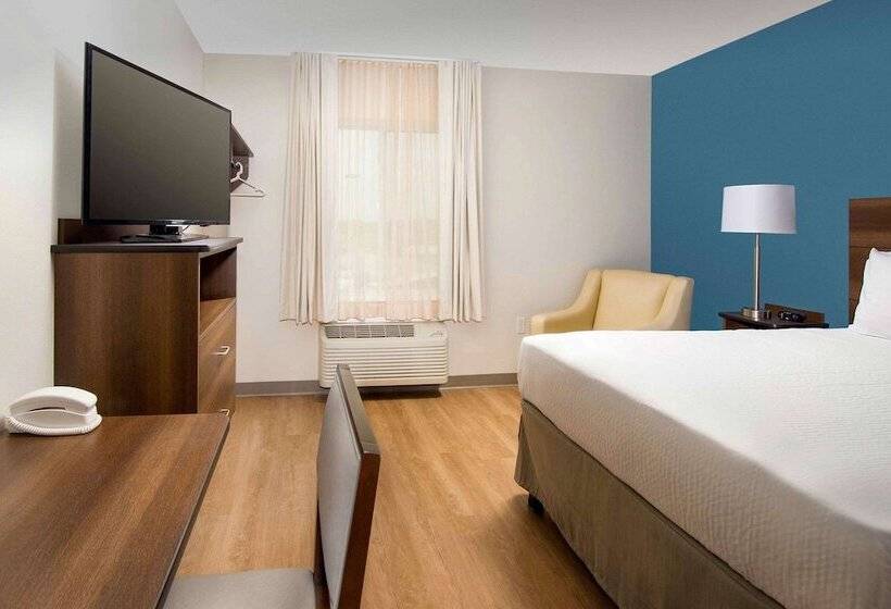 חדר סטנדרט שתי מיטות זוגיות, Woodspring Suites Fargo North Near Ndsu