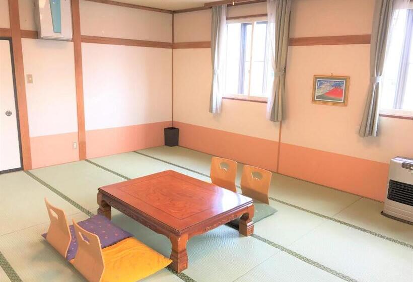 Номер Deluxe с Видом, K S House Fuji View   Travelers Hostel