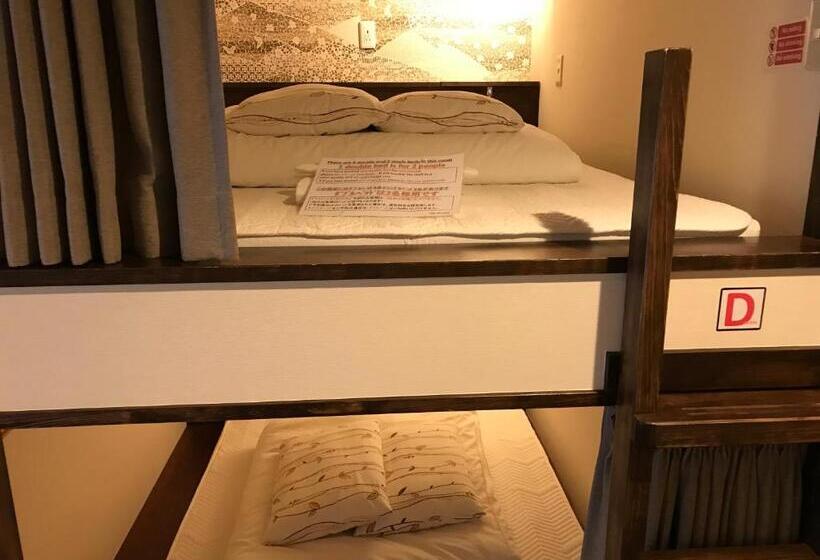 Кровать в Общей Комнате, K S House Fuji View   Travelers Hostel