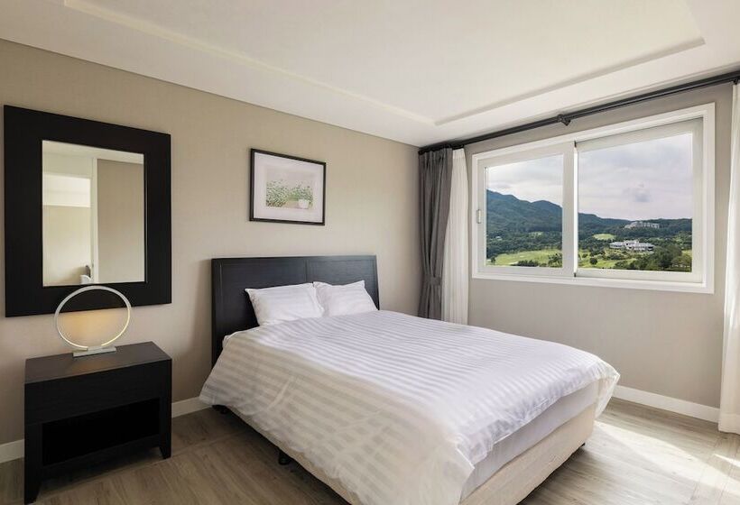 Номер Стандарт, Oak Valley Resort