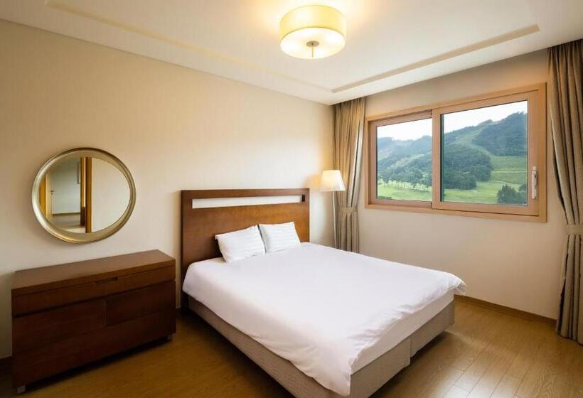 Номер Стандарт Двуспальная Кровать, Oak Valley Resort