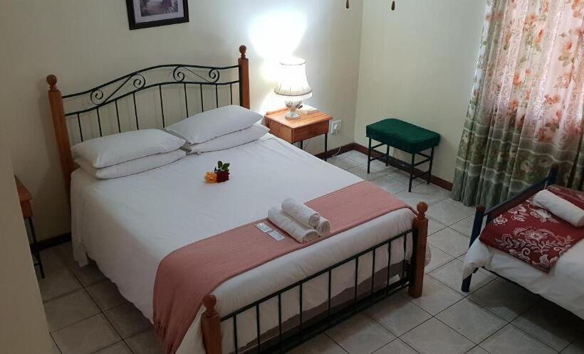 디럭스 룸, Ebenezer Guesthouse Bluewater Bay