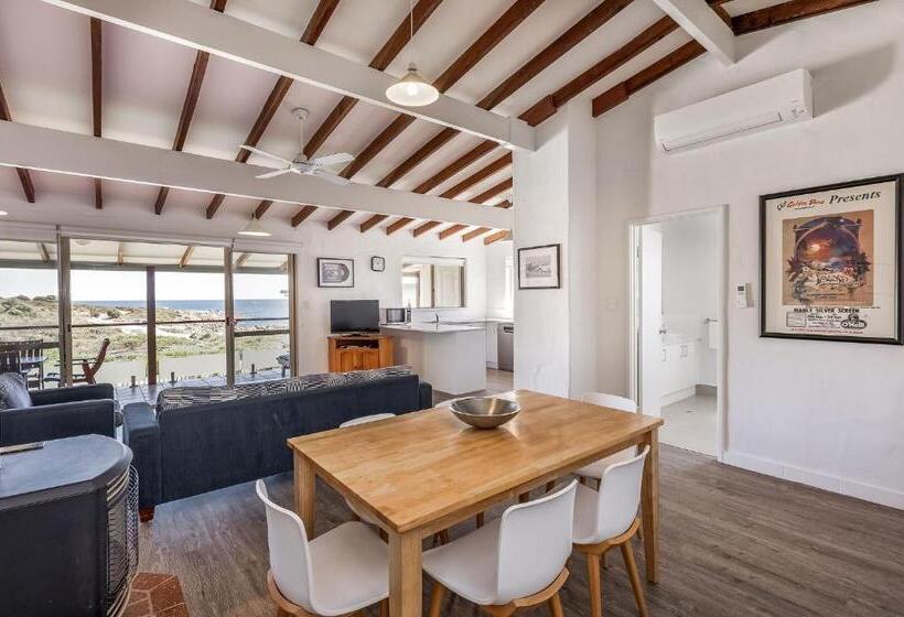 Апартаменты 1 Спальня Вид на Сад, Canal Rocks Beachfront Apartments