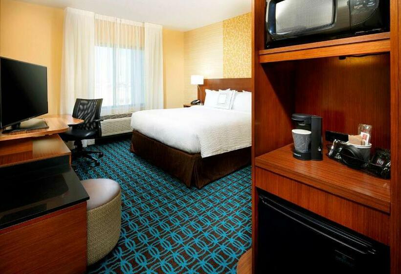 스탠다드 룸 킹사이즈 침대, Fairfield By Marriott Inn & Suites Wheeling At The Highlands